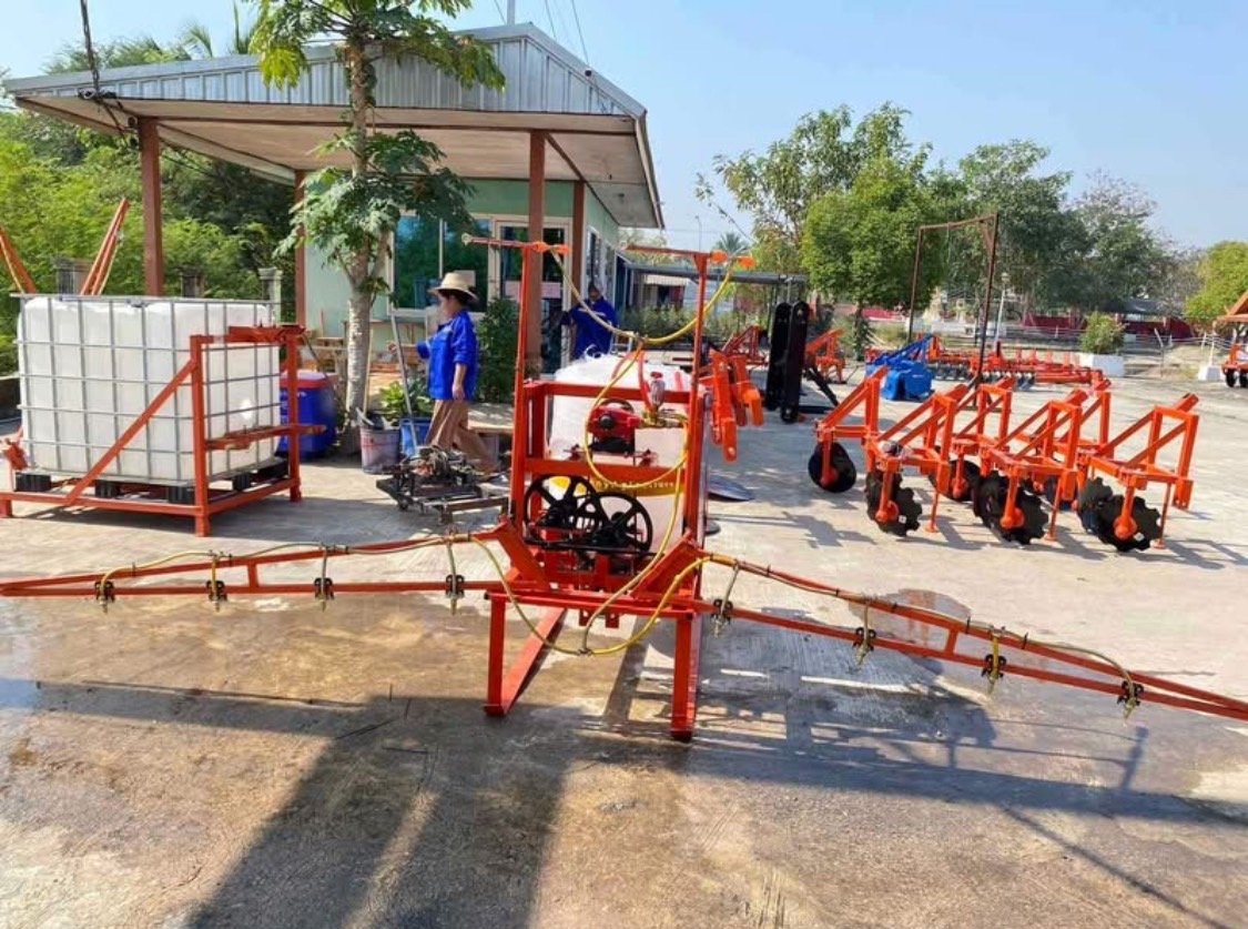 พ่นยา 200 L หัวส่าย